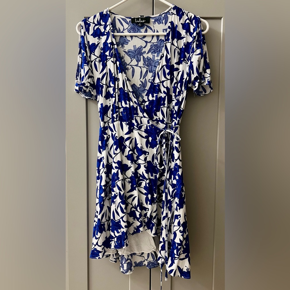 Floral wrap dress - Picture 2 of 4